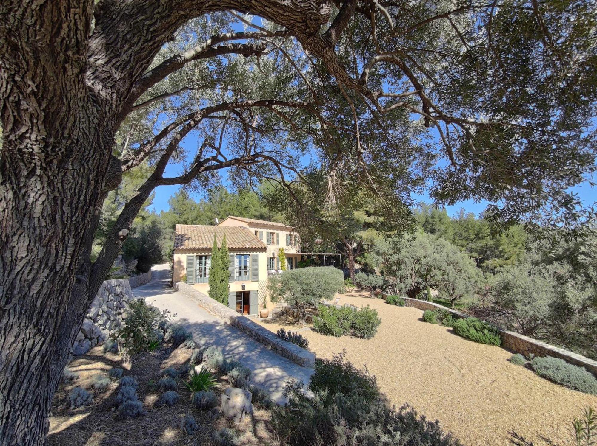 Villa Des Oliviers Sanary-sur-Mer Exterior foto